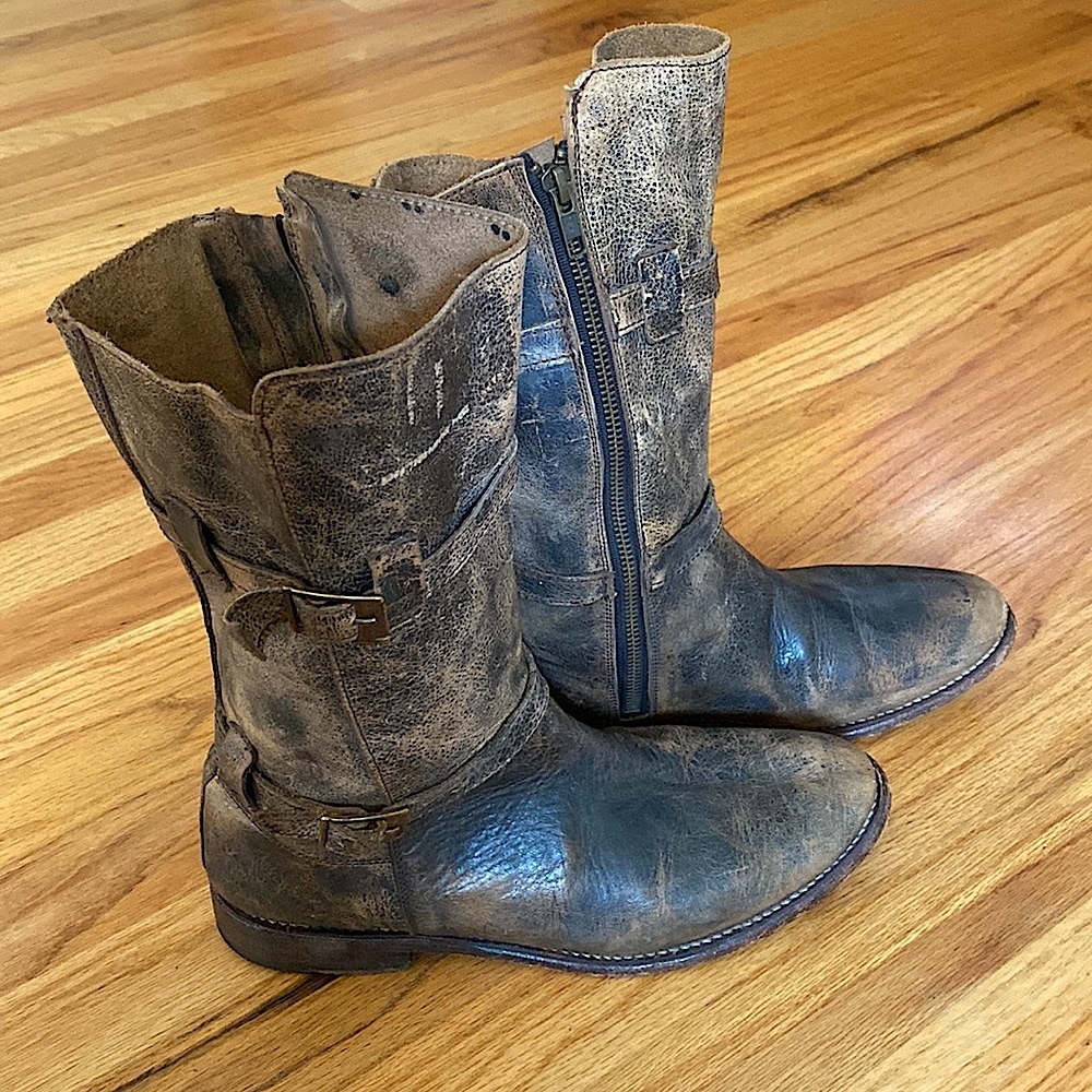 BED|STU Distressed Cobbler Boots